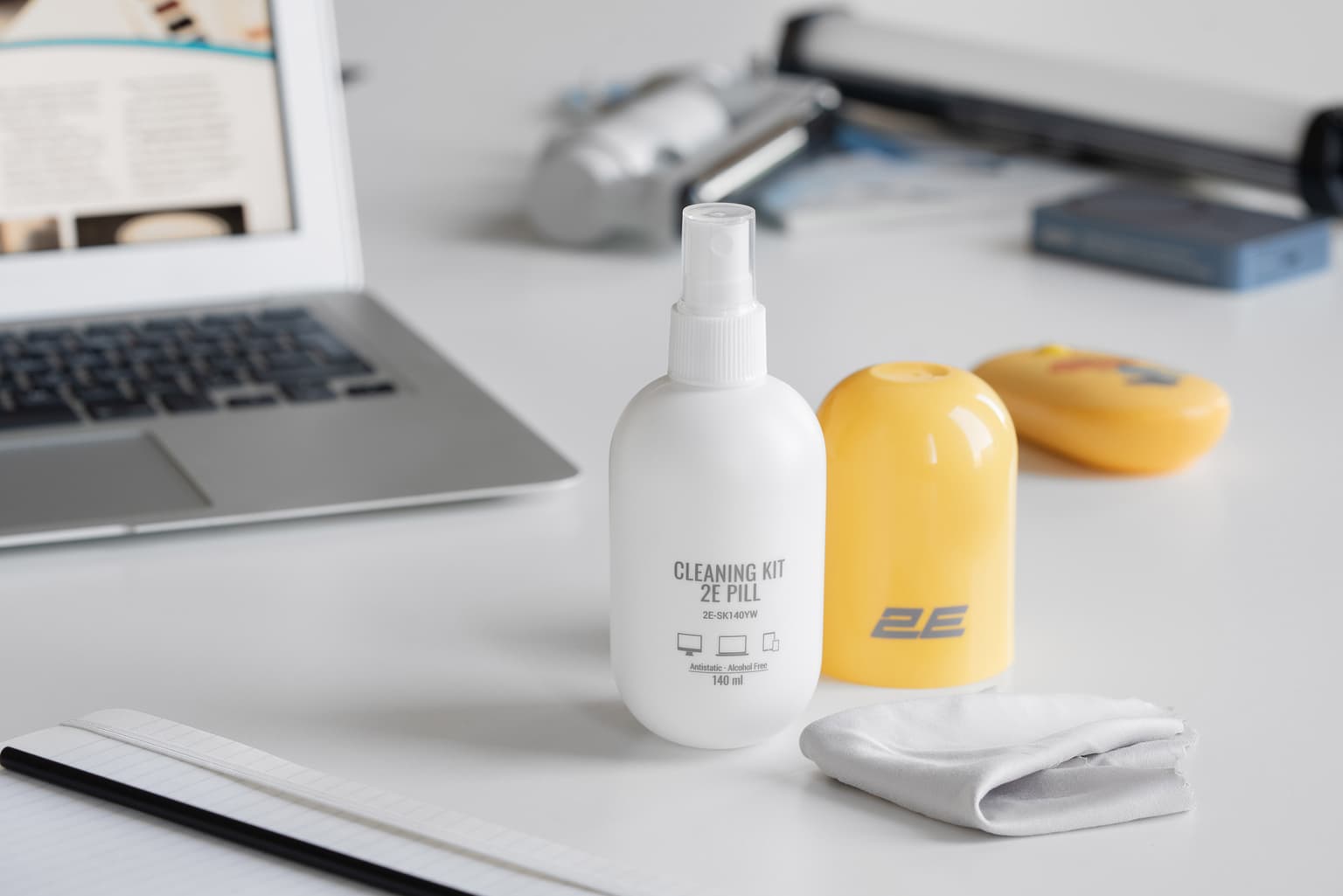 2E Cleaning kit PILL for office equipment (liquid 140ml, whipe 20cm), white-yellow - 3