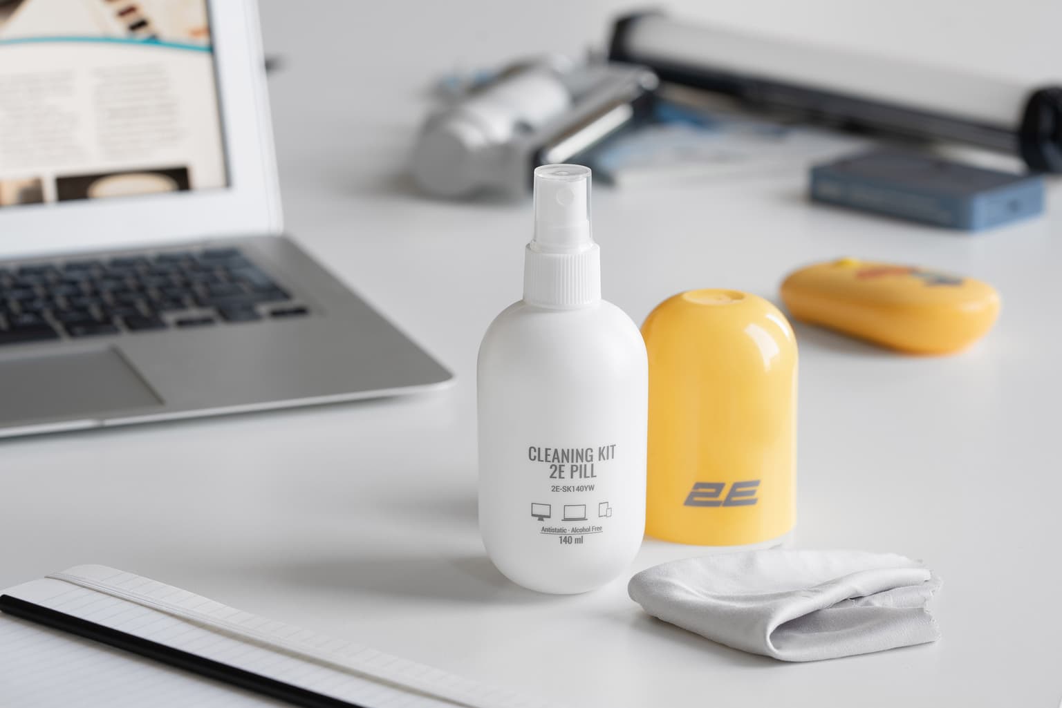 2E Cleaning kit PILL for office equipment (liquid 140ml, whipe 20cm), white-yellow - 4