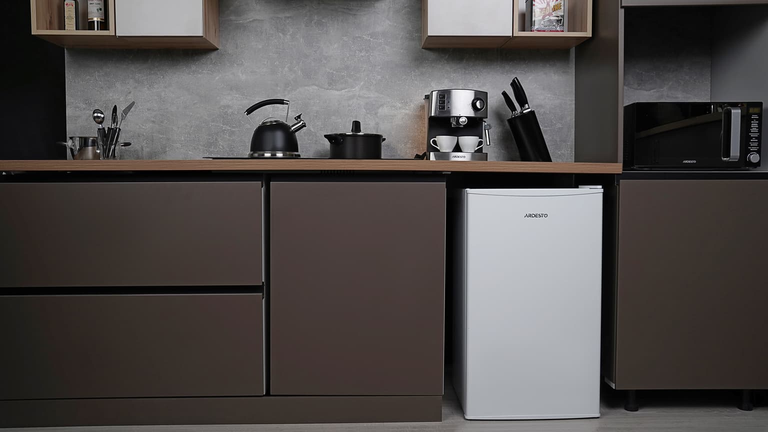 Ardesto Refrigerator mini, 85x47.2x45, 93L, E, ST, white - 2