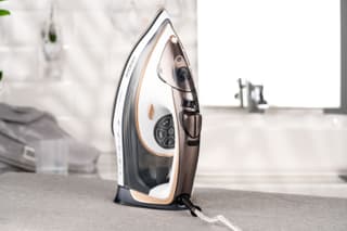 Ardesto iron IR-B2245-E, 2400W, 400ml, steam boost, electric management, ceramic soleplate, white-grey - 2