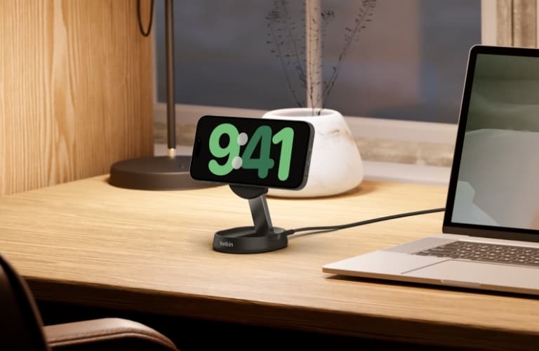 Belkin Wireless Charger 15W Pad Universal, black - 2