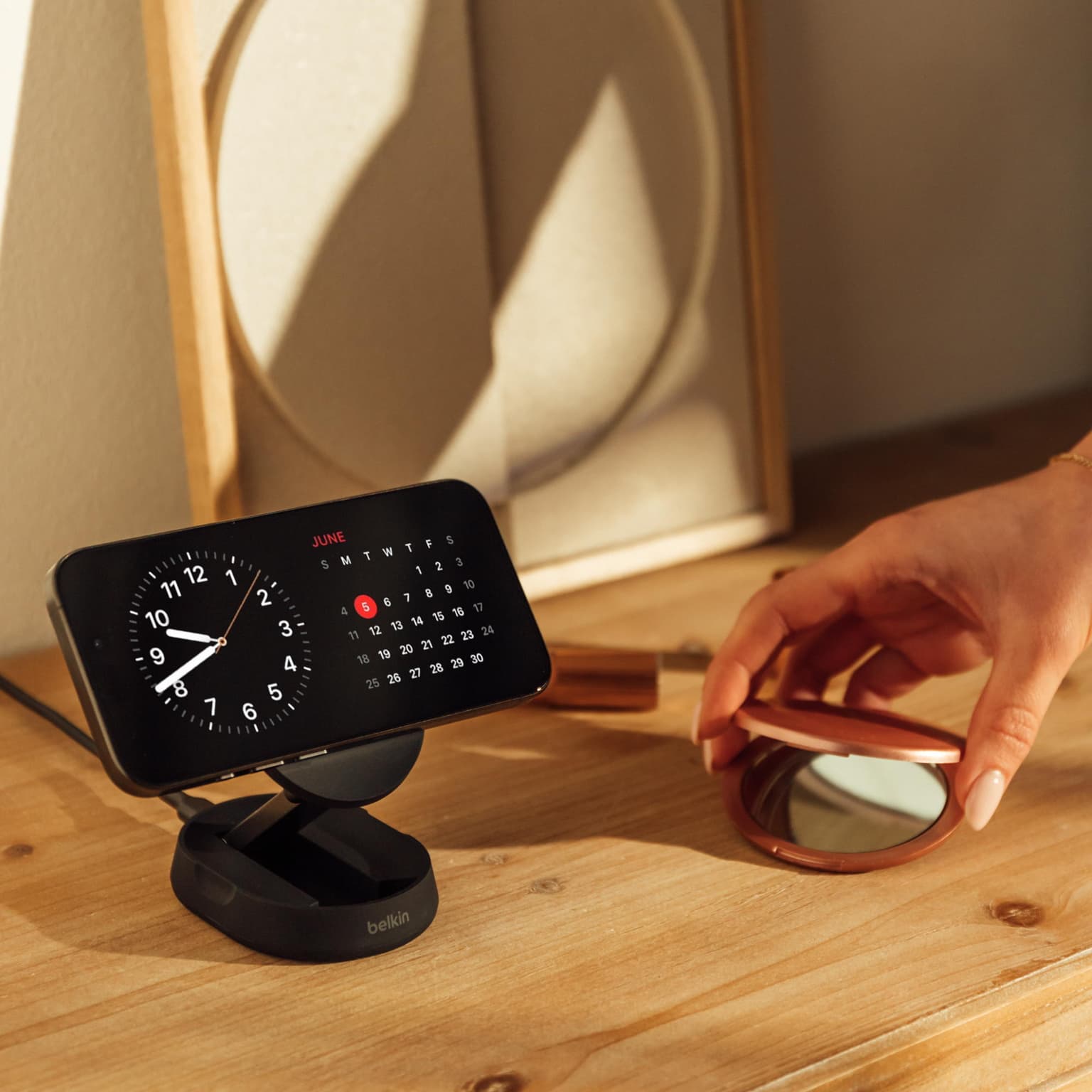Belkin Wireless Charger 15W Pad Universal, black - 3