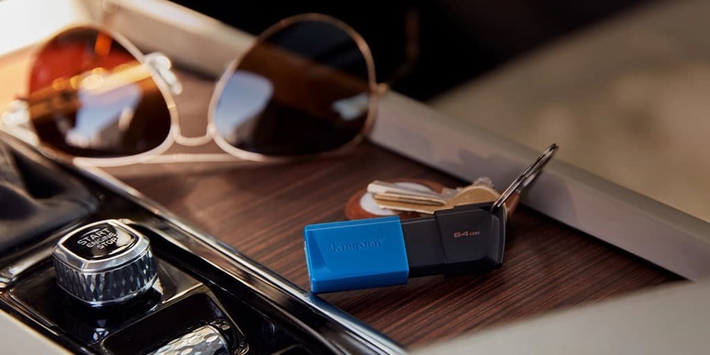 Kingston 128GB USB 3.2 Type-A Gen1 DT Exodia M