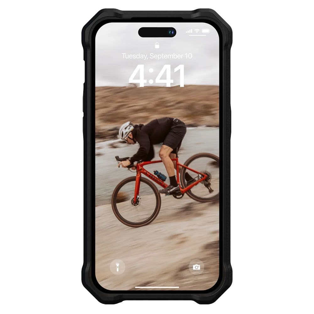 UAG Essential Armor Magsafe case for iPhone 14 Pro, Black - 2