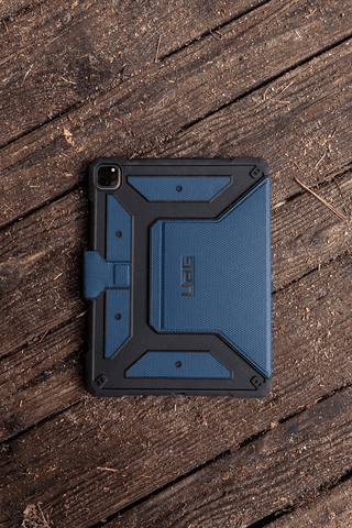 UAG Metropolis case for iPad Pro 12.9"(Gen 4-6, 2020-2022), Cobalt - 2