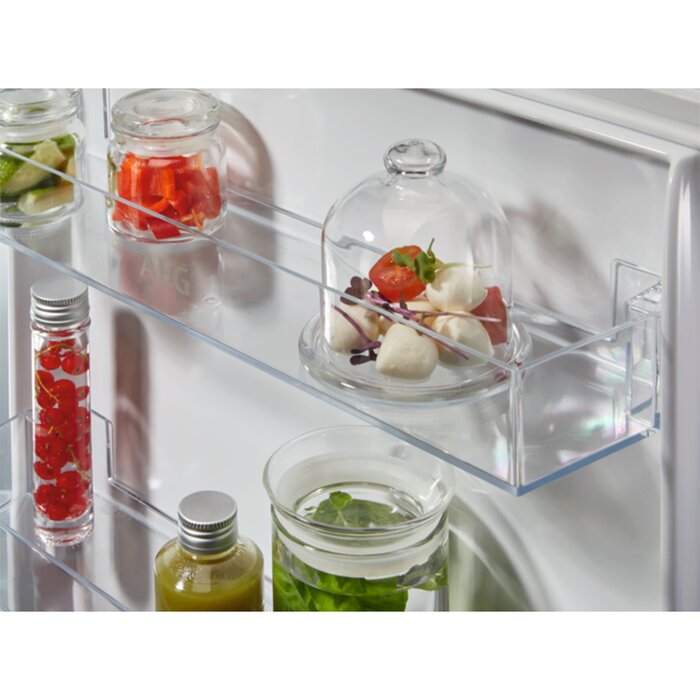AEG Built-in Refrigerator TC7CS182ES 2